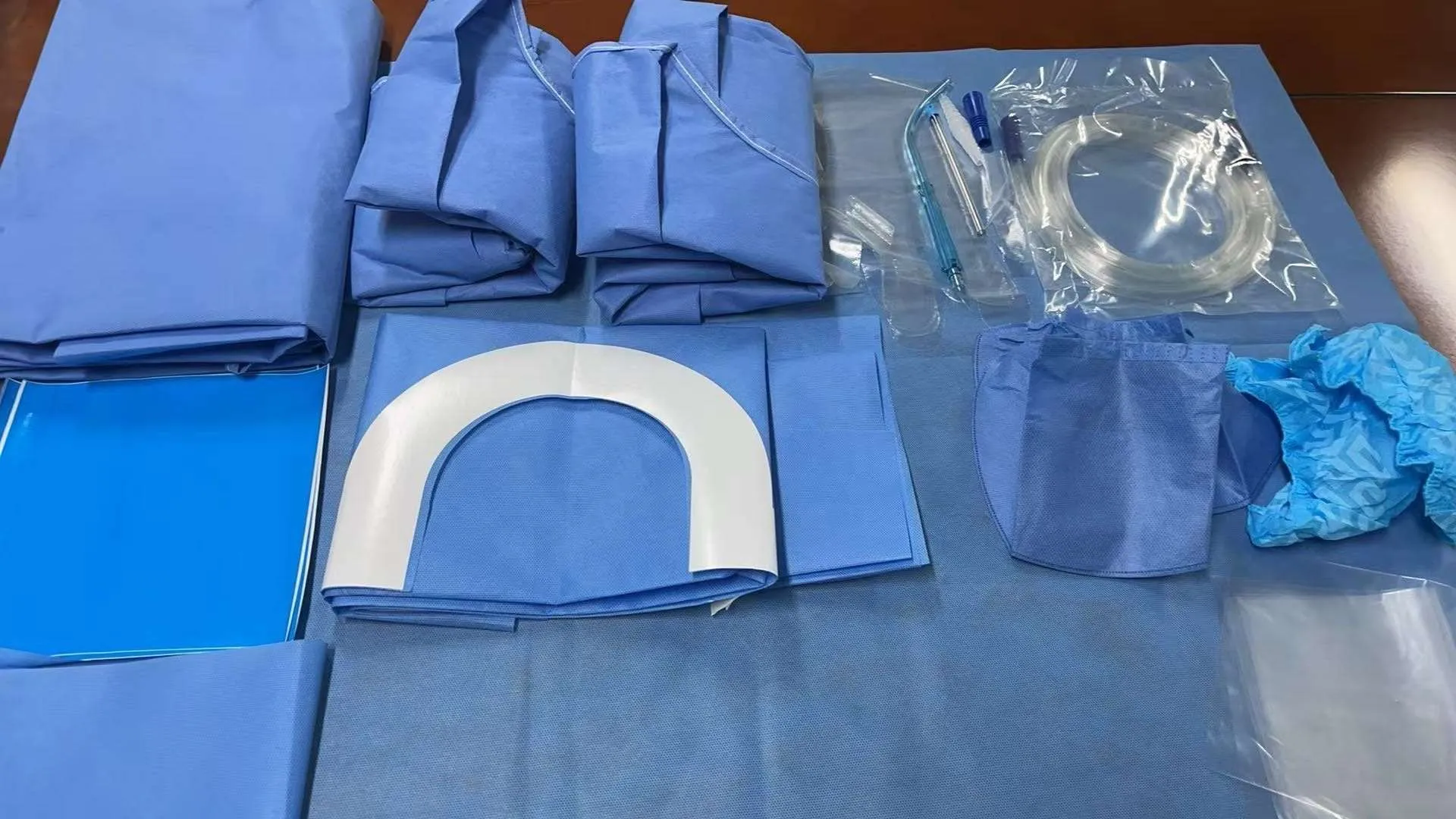 Tại sao việc đảm bảo vô trùng lại quan trọng đối với gói phẫu thuật cấy ghép nha khoa dùng một lần?